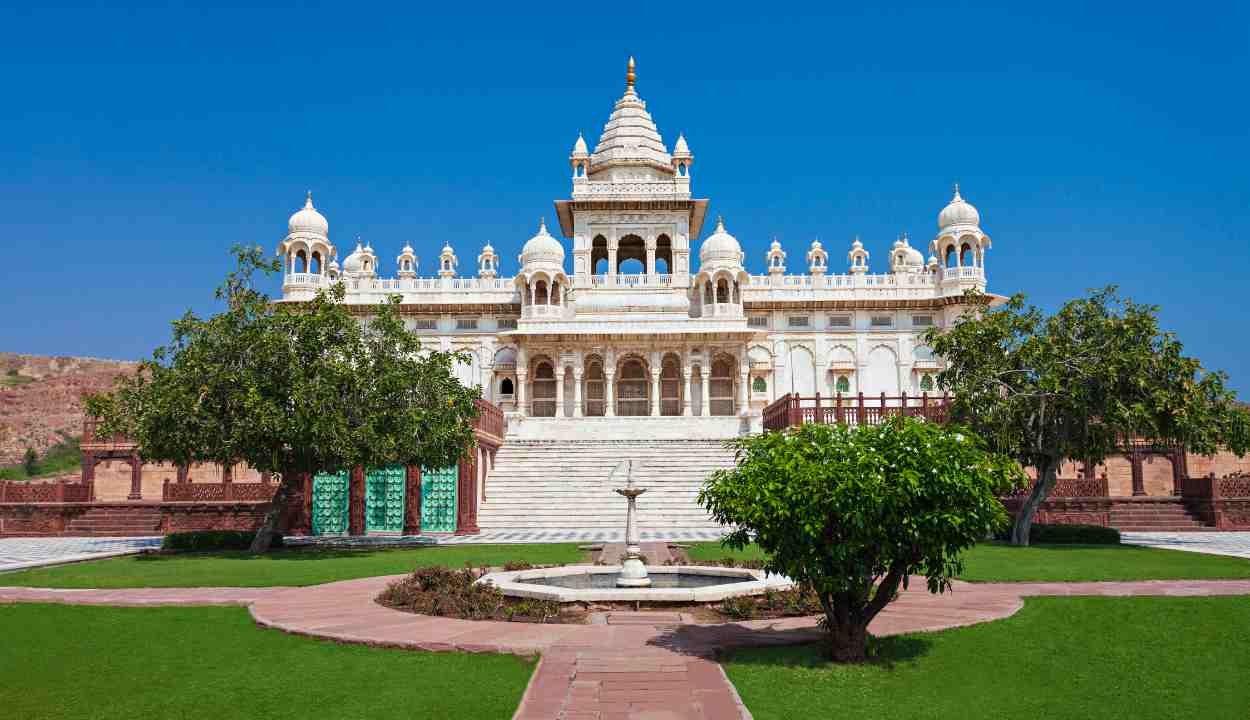 Jaipur Bikaner Jaisalmer Tour Package
